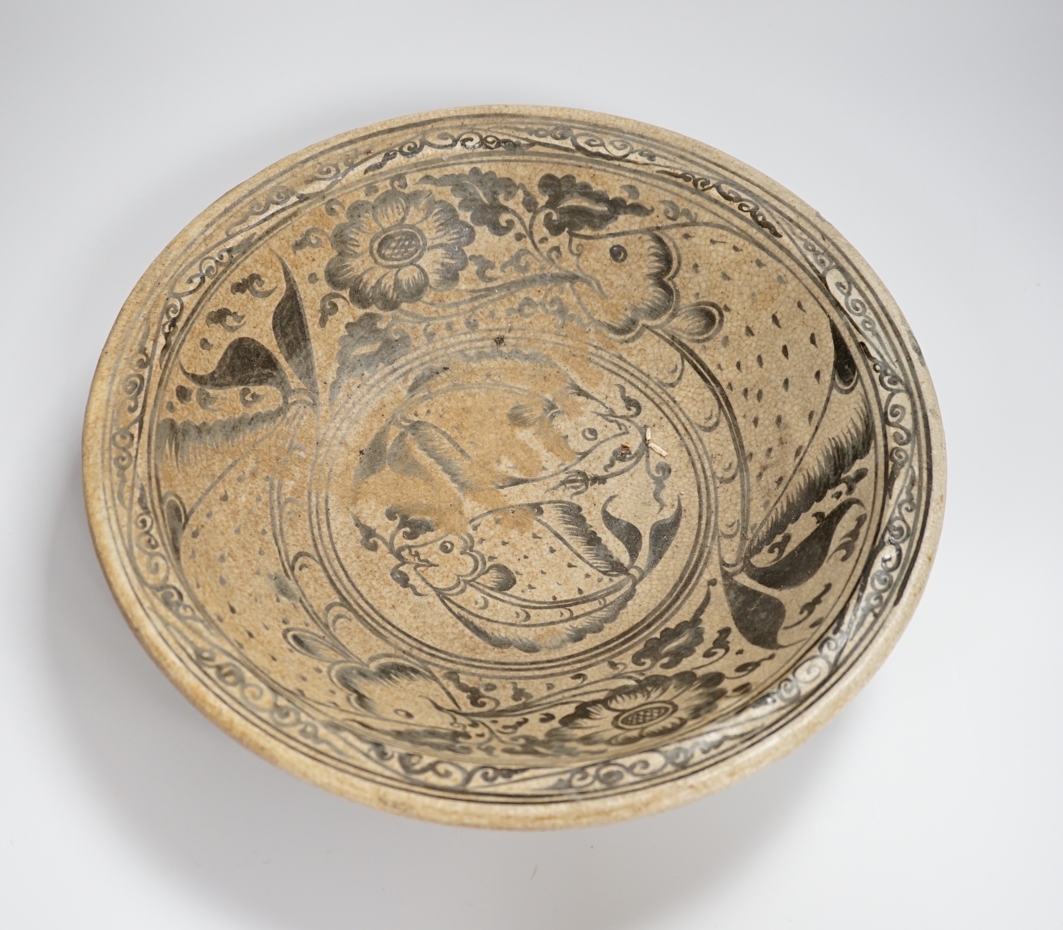 A Sukhothai underglaze blue ‘fish’ dish, 31cms